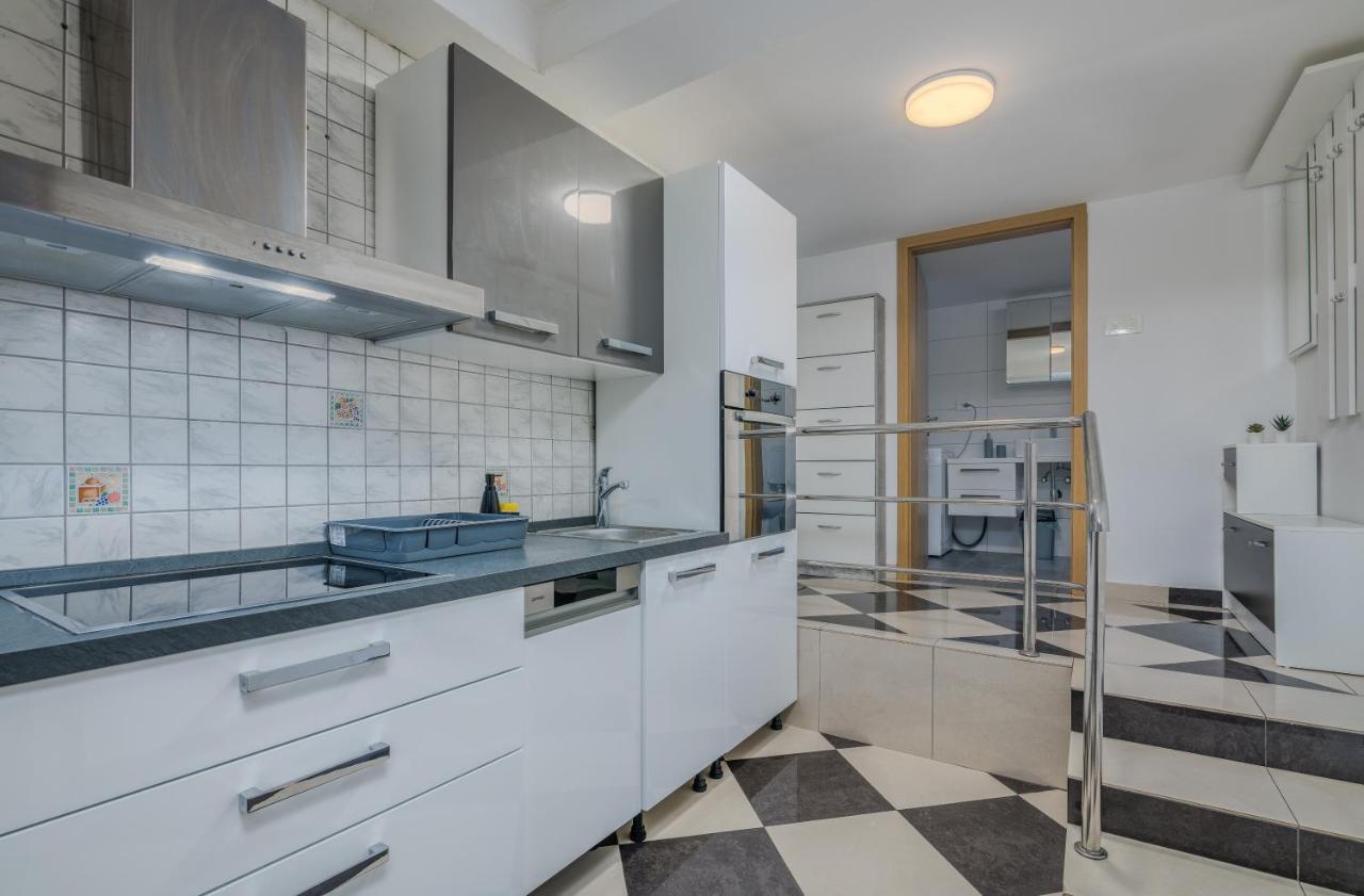 Apartments D Krk Town Dış mekan fotoğraf